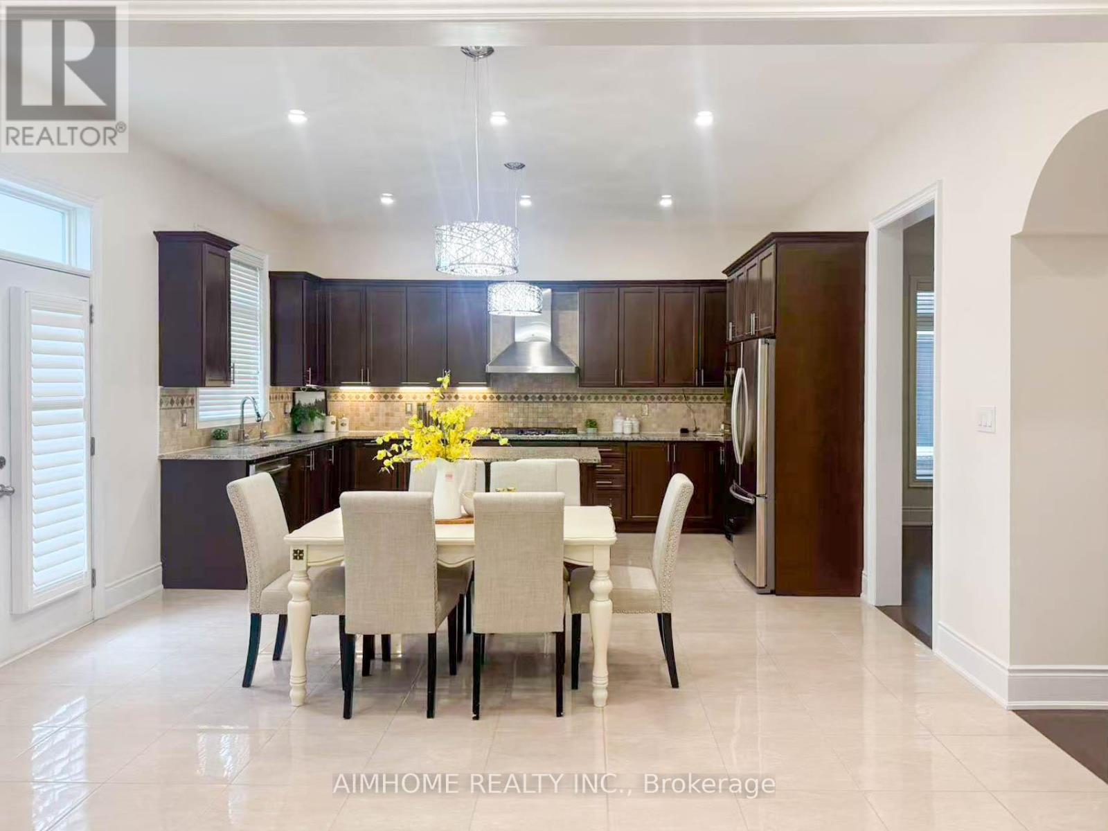 36 Gracedale Drive, Richmond Hill, Ontario  L4C 0Y3 - Photo 14 - N13005338