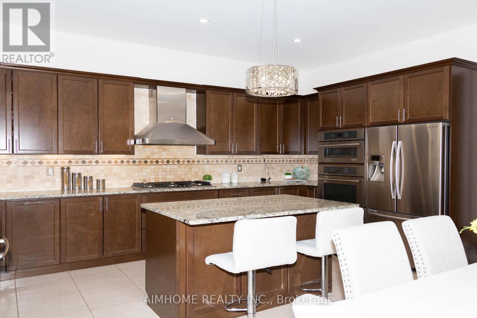 36 Gracedale Drive, Richmond Hill, Ontario  L4C 0Y3 - Photo 17 - N13005338