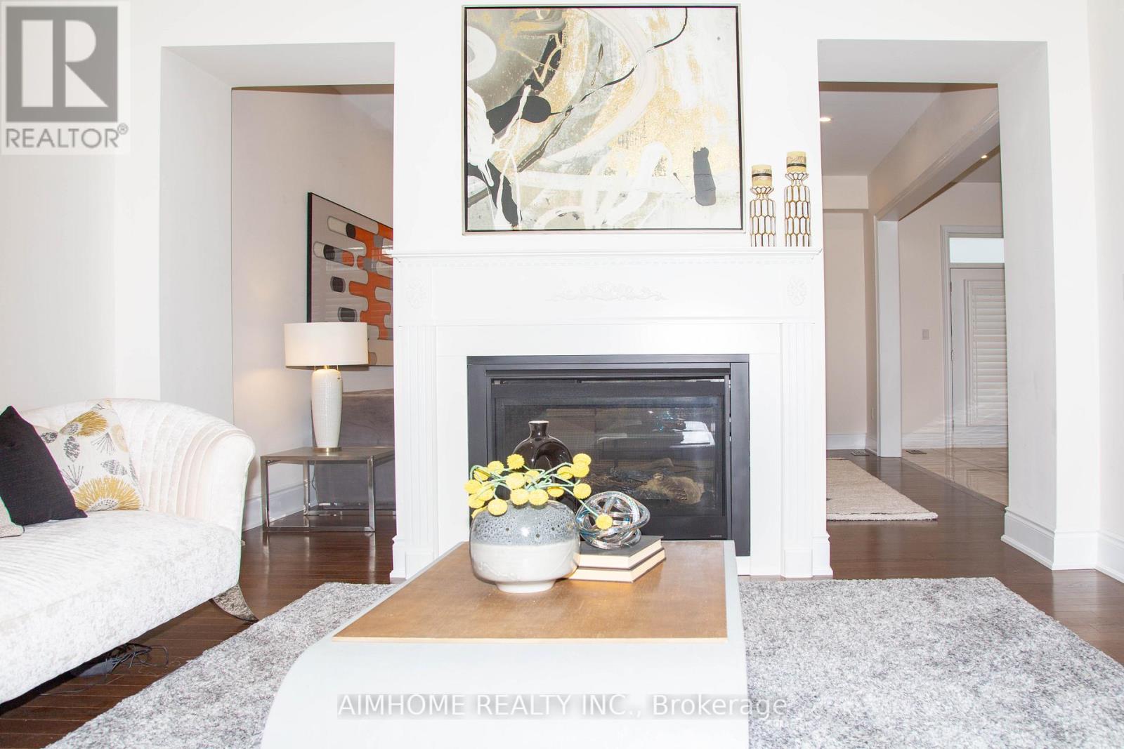 36 Gracedale Drive, Richmond Hill, Ontario  L4C 0Y3 - Photo 6 - N13005338