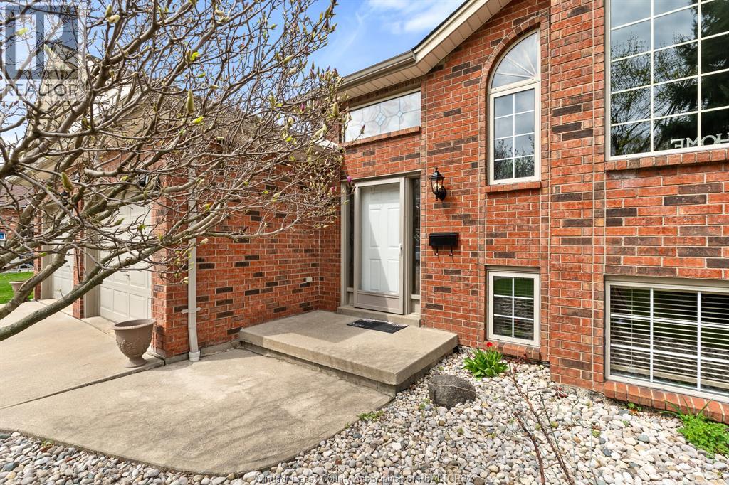 294 Stone Ridge Avenue, Amherstburg, Ontario  N9V 3W4 - Photo 5 - 26008257