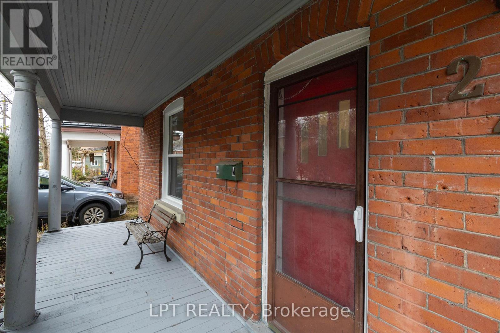 249 Harvey Street, Orillia, Ontario  L3V 3M5 - Photo 3 - S13005302