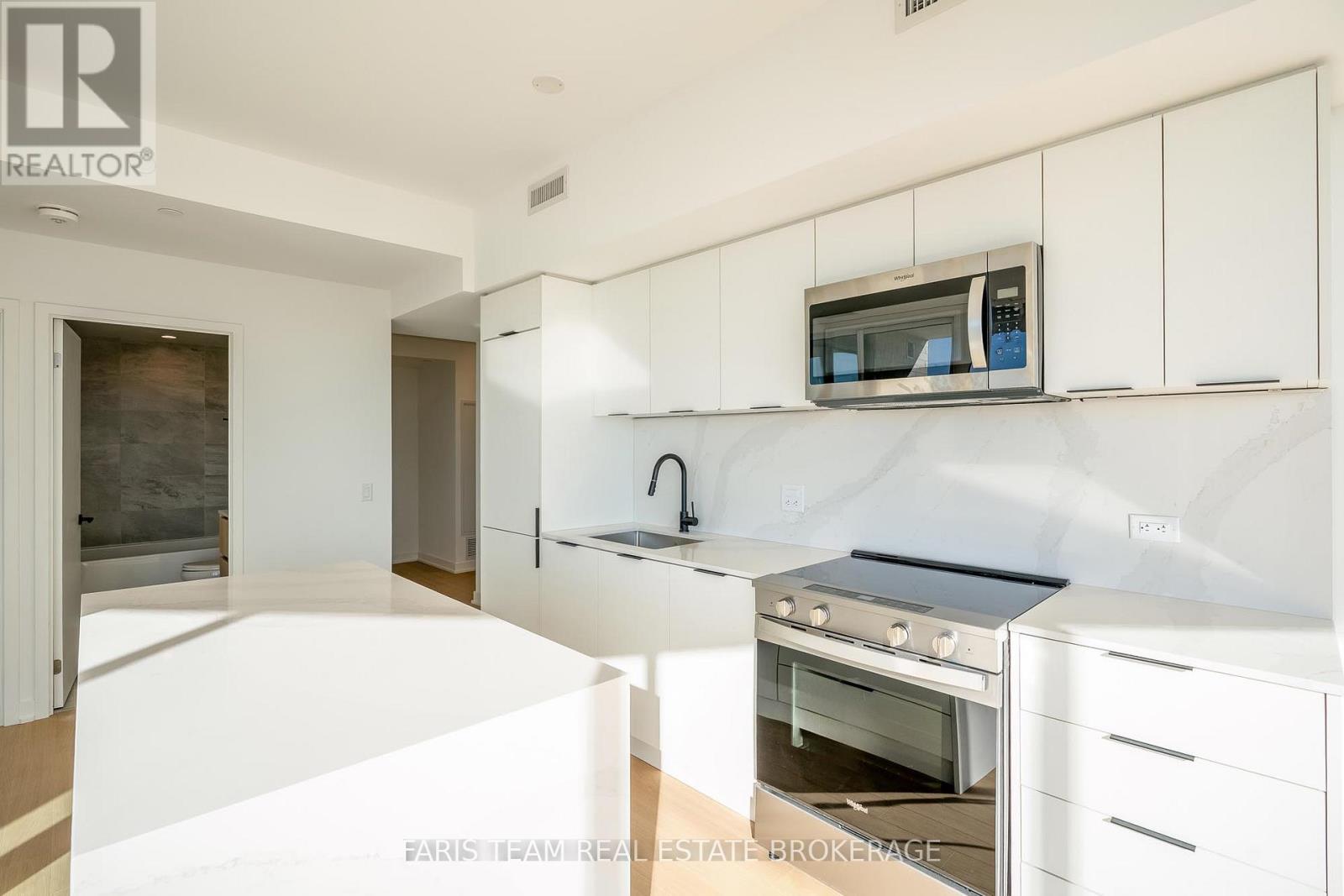 216 - 31 Huron Street, Collingwood, Ontario  L9Y 5T7 - Photo 12 - S13005314