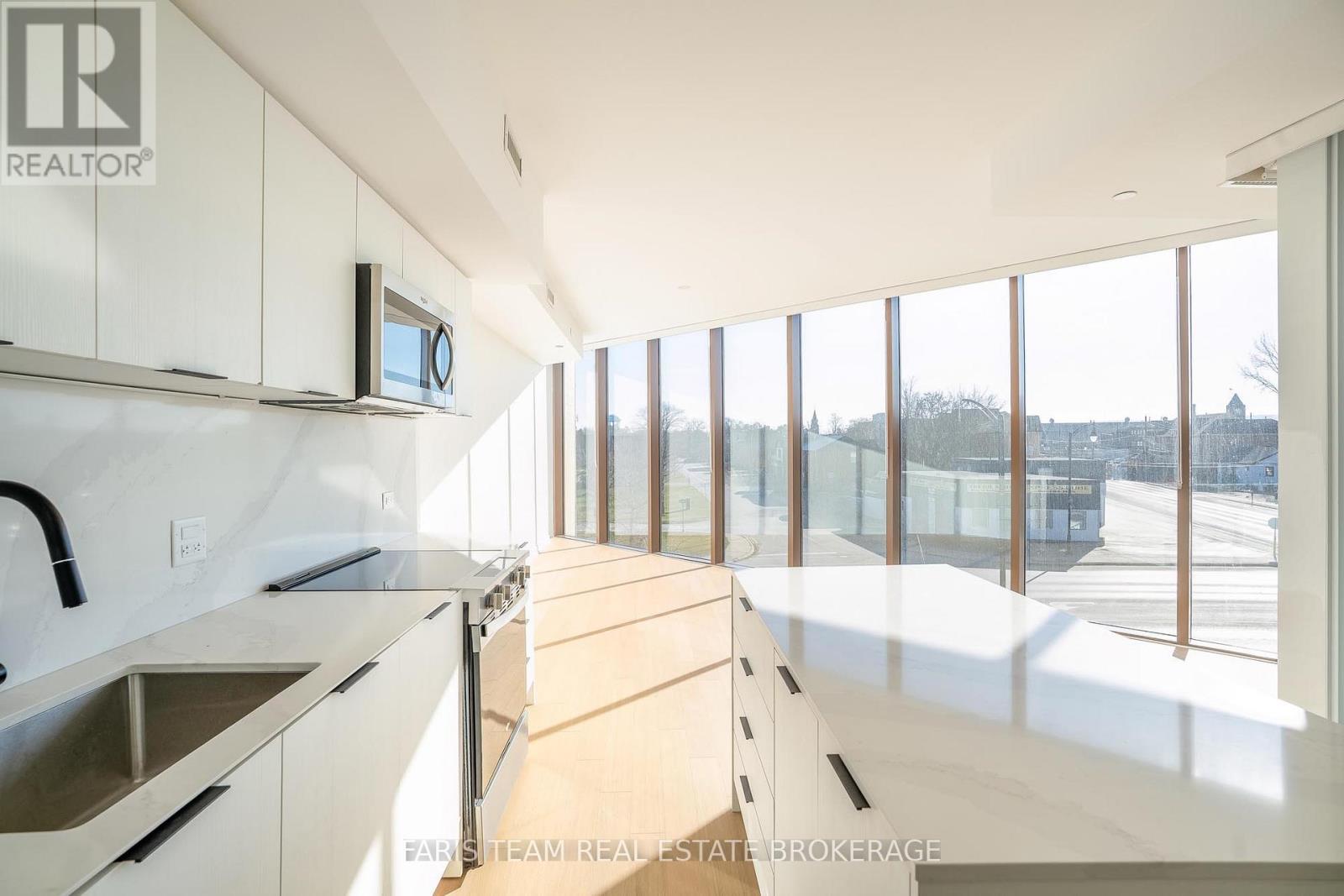 216 - 31 Huron Street, Collingwood, Ontario  L9Y 5T7 - Photo 14 - S13005314