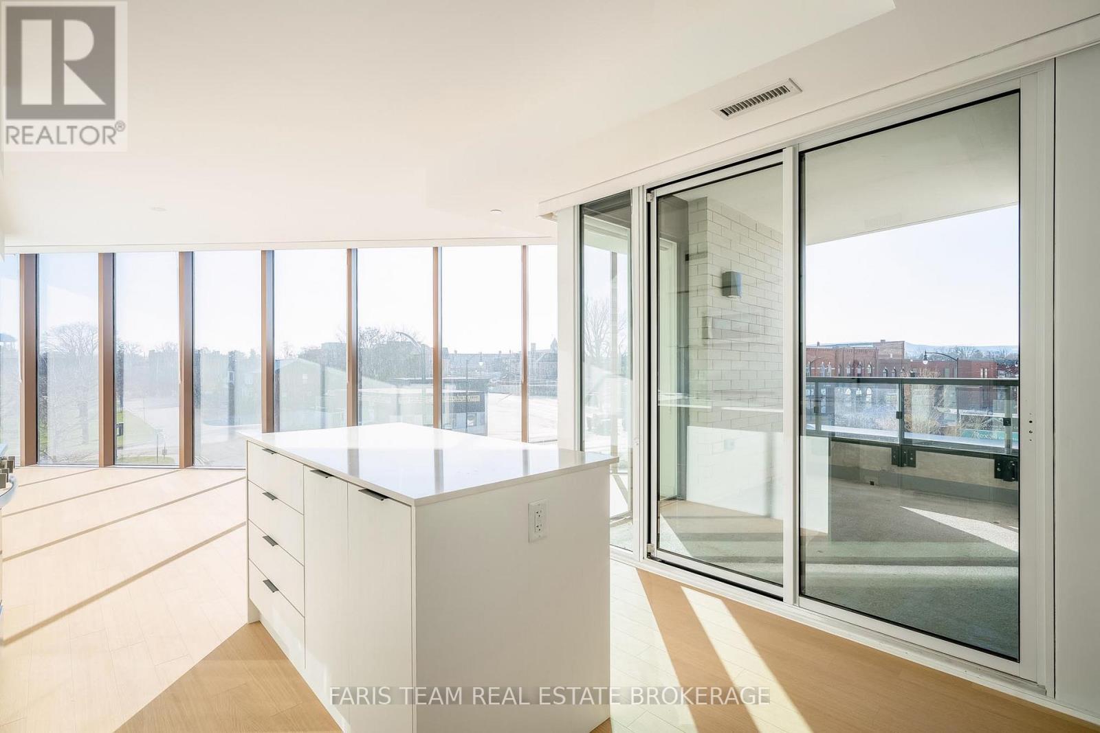 216 - 31 Huron Street, Collingwood, Ontario  L9Y 5T7 - Photo 15 - S13005314