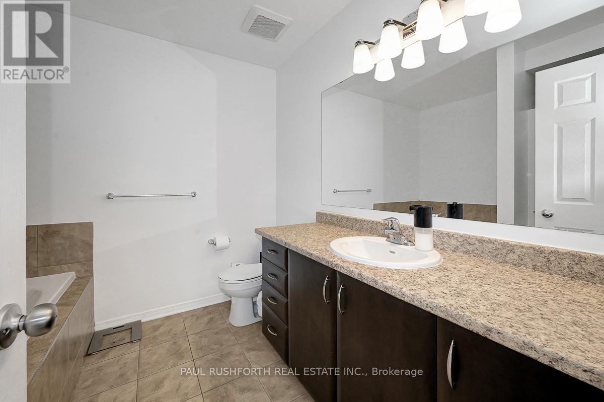 606 Pamplona Private, Ottawa, Ontario  K2J 5T4 - Photo 21 - X12826834