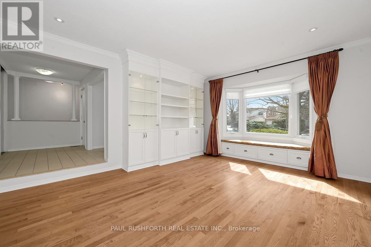 62 Topley Crescent, Ottawa, Ontario  K1G 4M7 - Photo 7 - X12945326