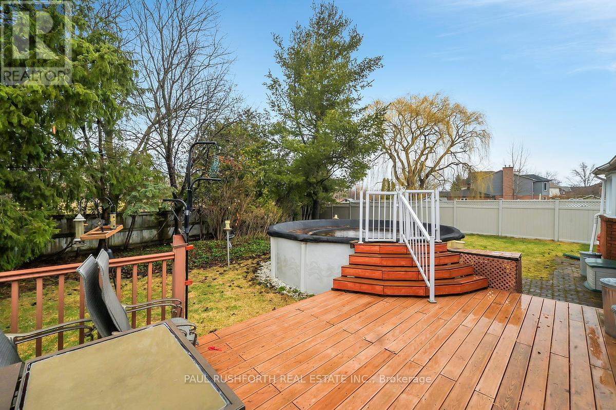 62 Topley Crescent, Ottawa, Ontario  K1G 4M7 - Photo 35 - X12945326