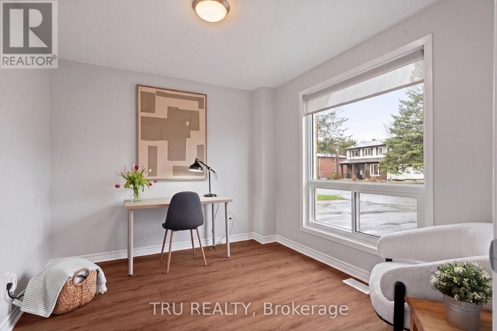 256 Hoylake Crescent, Ottawa, Ontario  K1E 2M8 - Photo 10 - X13004376