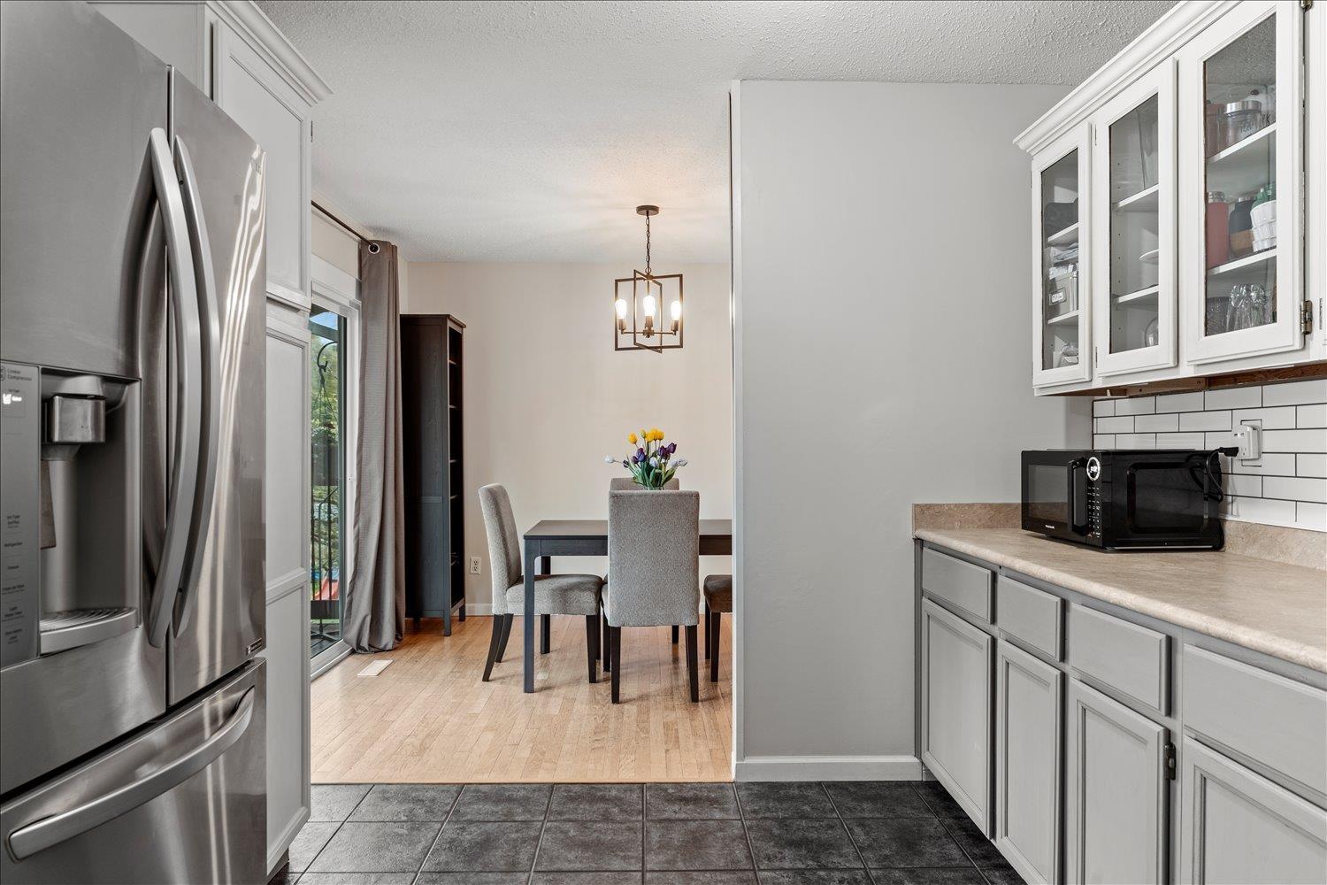 3712 Old Clayburn Road, Abbotsford, British Columbia V3G 1H6 - Photo 13 - R3110191