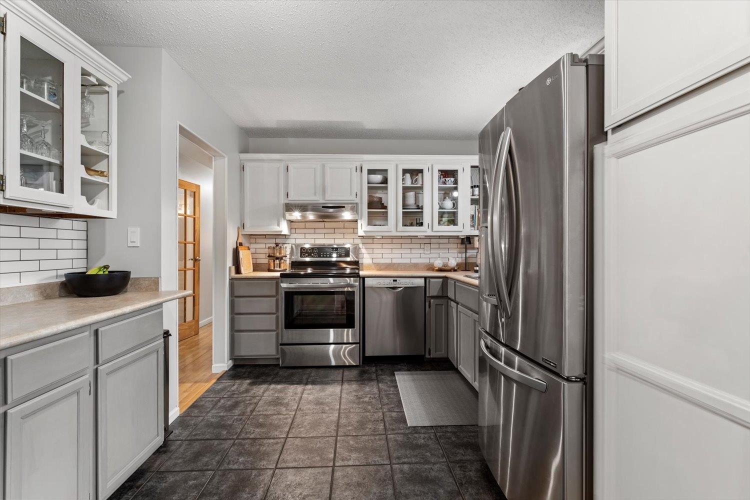 3712 Old Clayburn Road, Abbotsford, British Columbia V3G 1H6 - Photo 12 - R3110191