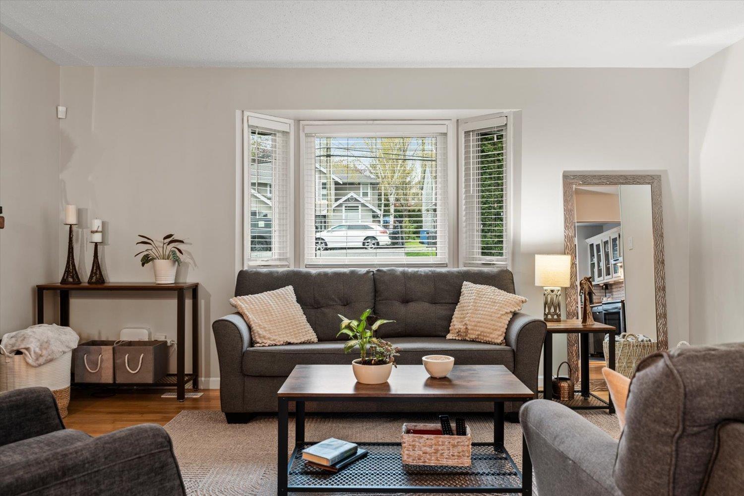 3712 Old Clayburn Road, Abbotsford, British Columbia V3G 1H6 - Photo 7 - R3110191