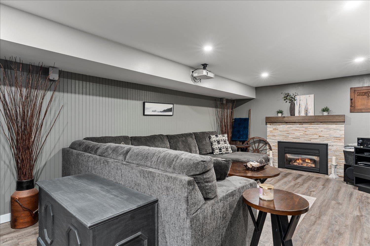 3712 Old Clayburn Road, Abbotsford, British Columbia V3G 1H6 - Photo 24 - R3110191