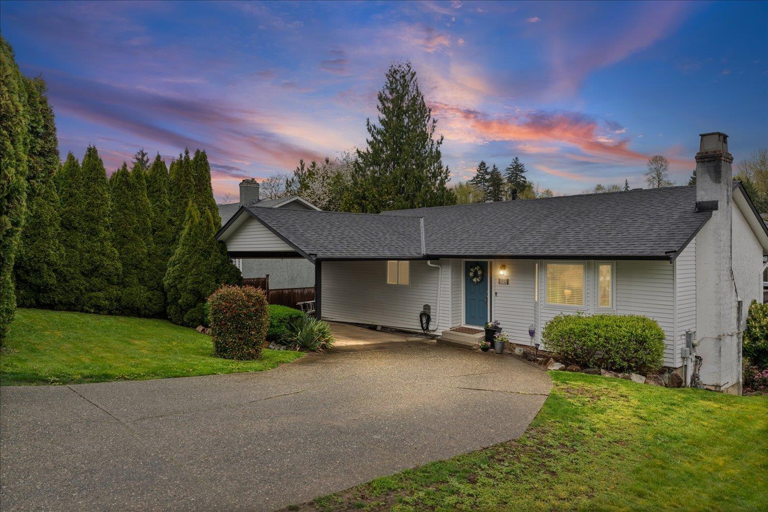 3712 Old Clayburn Road, Abbotsford, British Columbia V3G 1H6 - Photo 38 - R3110191