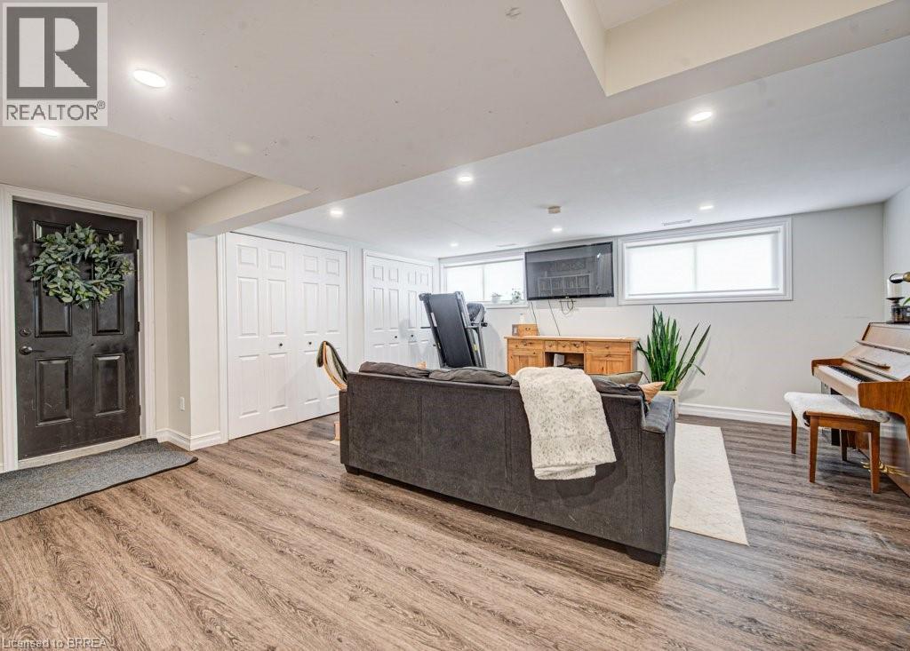 9 Gailmount Court, Brantford, Ontario  N3R 3A4 - Photo 26 - 40821007