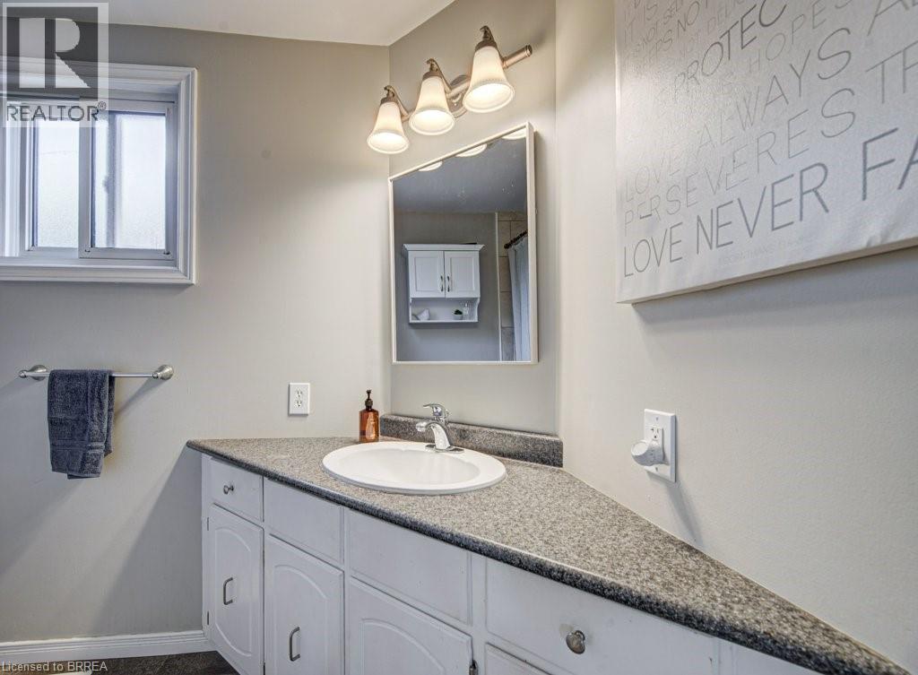 9 Gailmount Court, Brantford, Ontario  N3R 3A4 - Photo 23 - 40821007