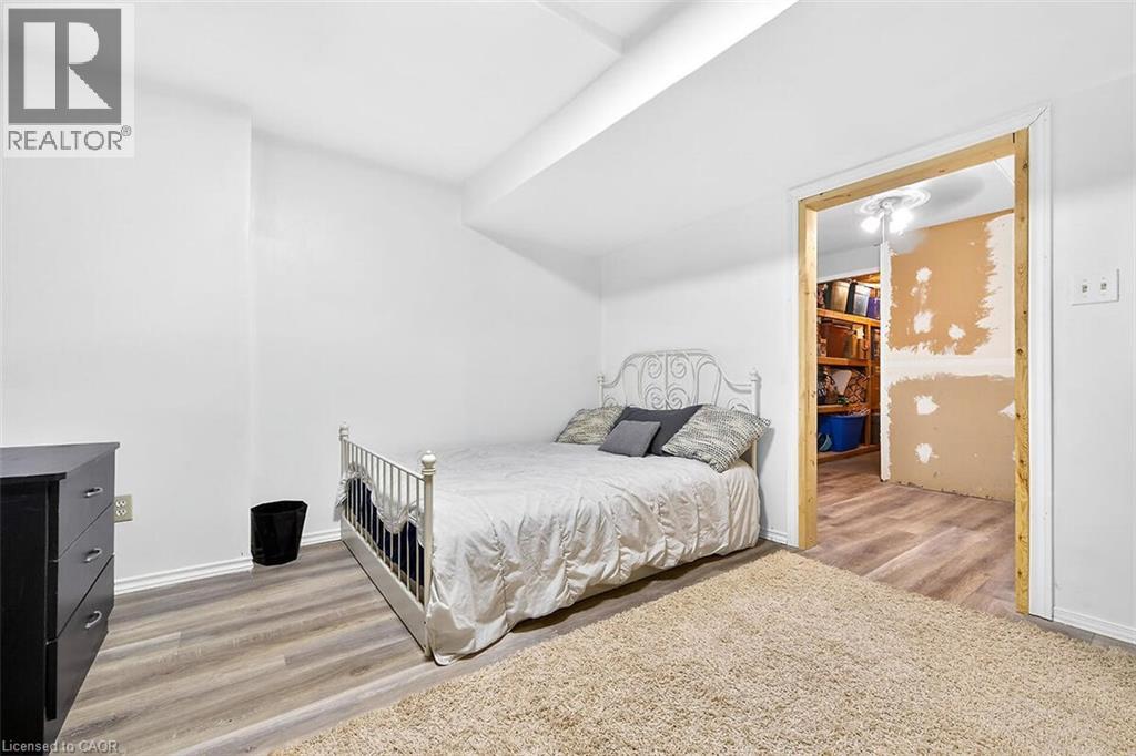 56 Hummingbird Lane, Hamilton, Ontario  L9A 4A9 - Photo 35 - 40821149