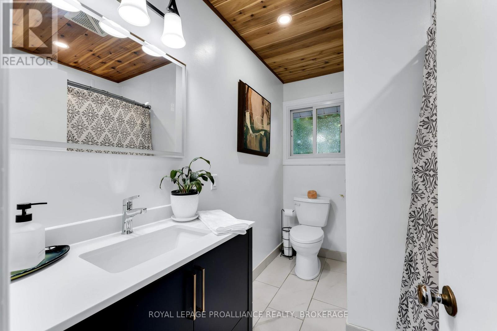 650 Steel Street, Gananoque, Ontario  K7G 2E5 - Photo 22 - X13005312