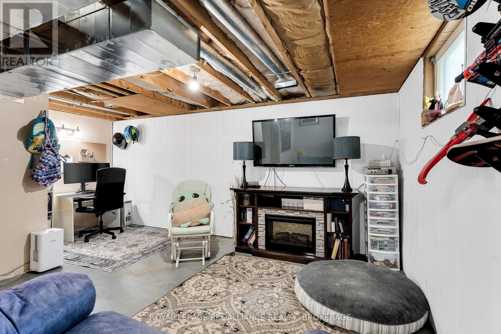 650 Steel Street, Gananoque, Ontario  K7G 2E5 - Photo 29 - X13005312