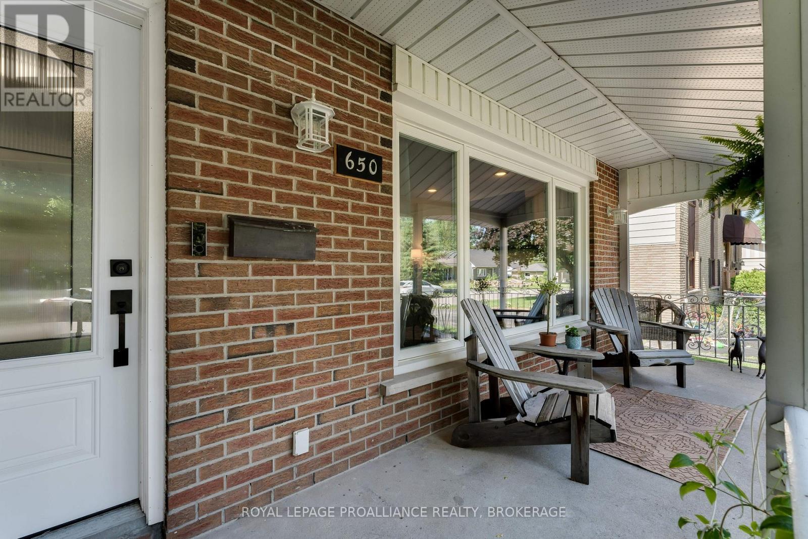 650 Steel Street, Gananoque, Ontario  K7G 2E5 - Photo 3 - X13005312