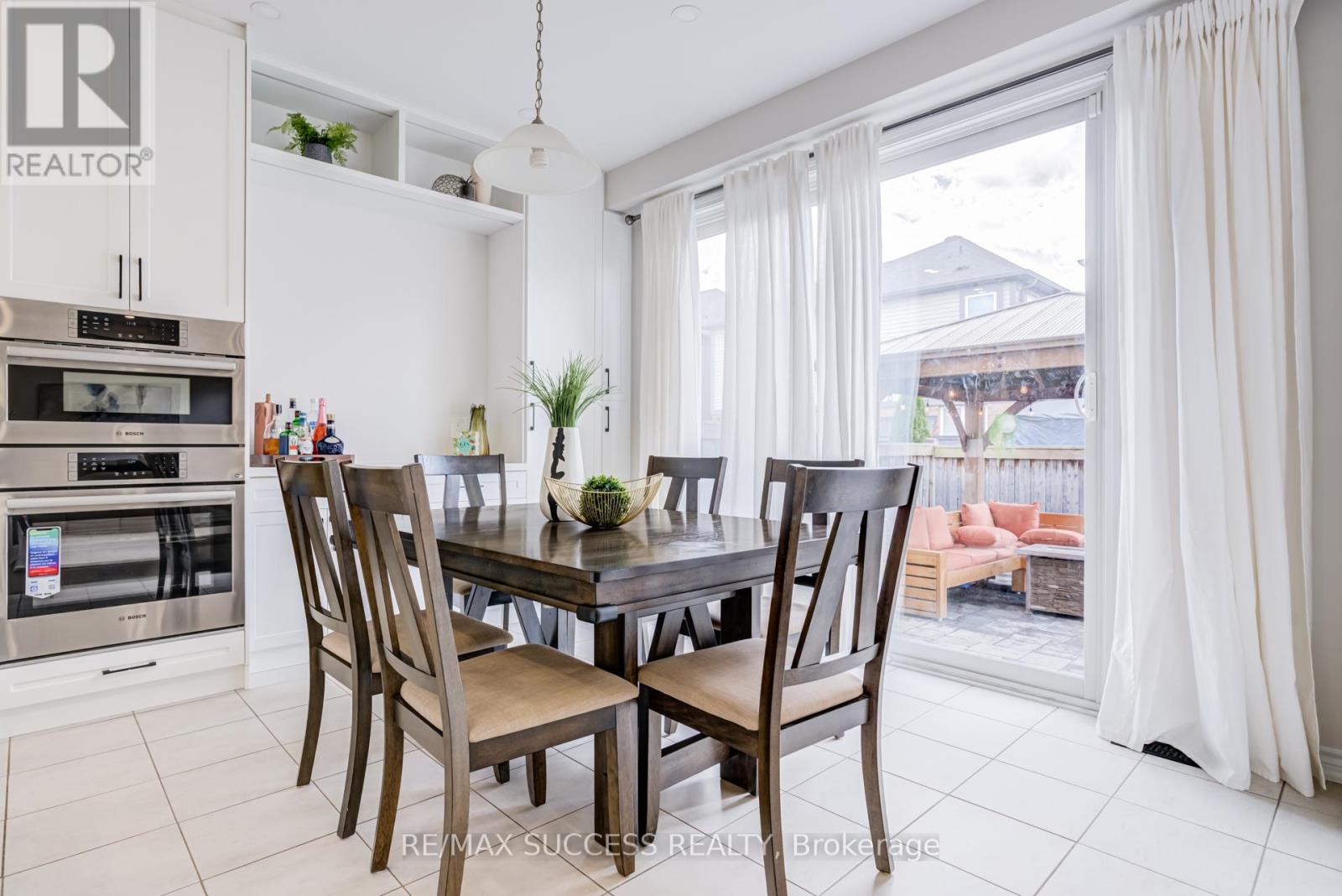 91 Tysonville Circle, Brampton, Ontario  L7A 4B2 - Photo 12 - W13005316