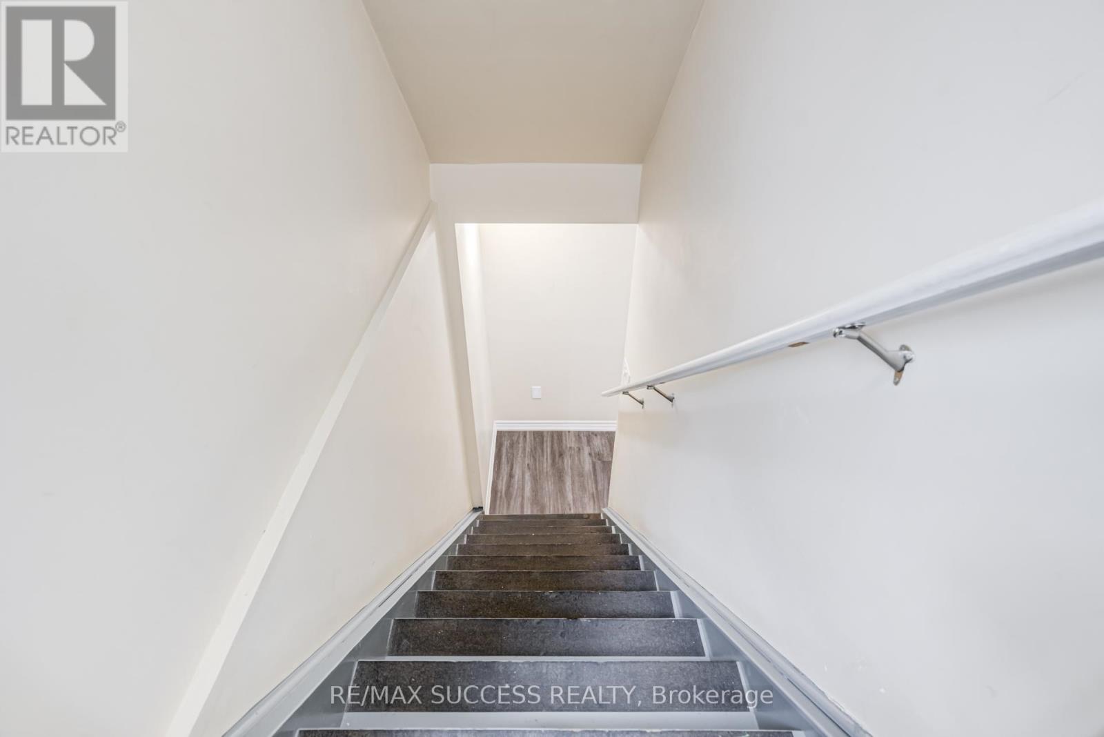 91 Tysonville Circle, Brampton, Ontario  L7A 4B2 - Photo 33 - W13005316