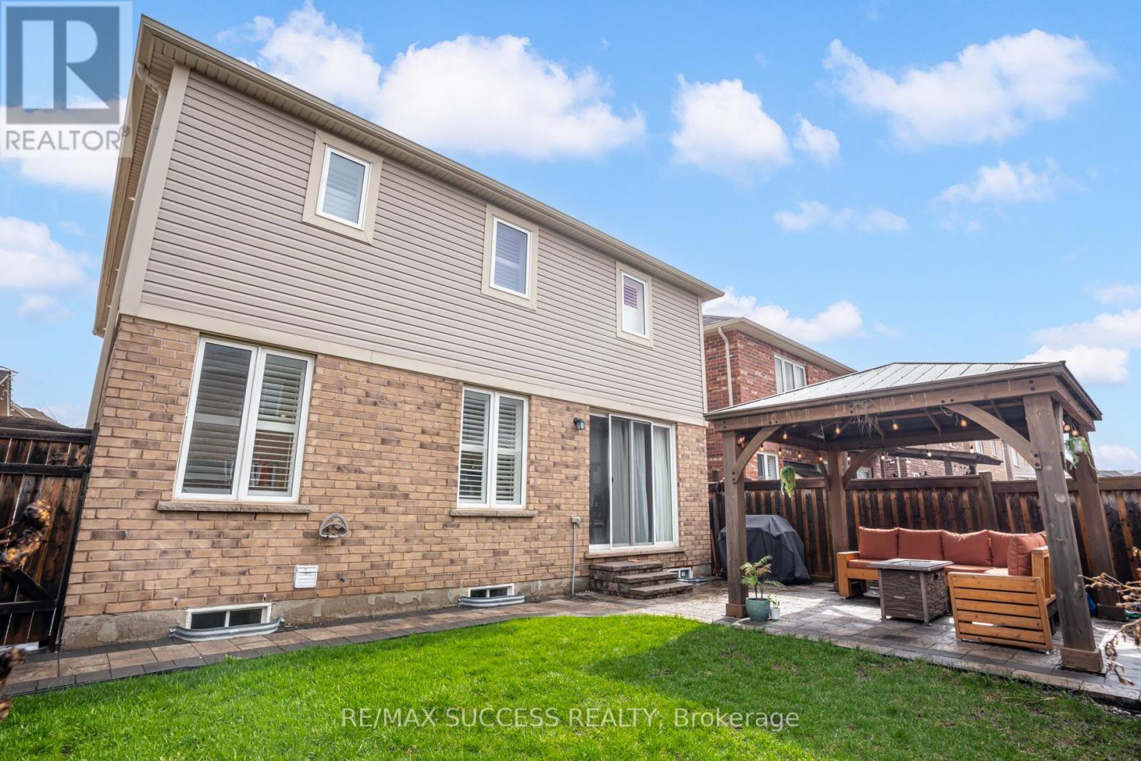 91 Tysonville Circle, Brampton, Ontario  L7A 4B2 - Photo 50 - W13005316