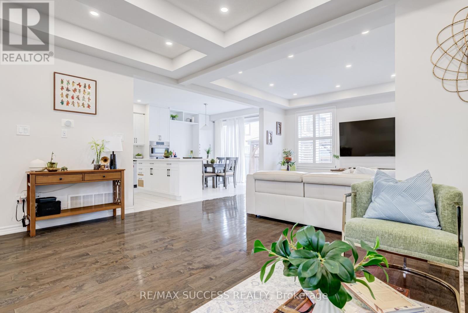 91 Tysonville Circle, Brampton, Ontario  L7A 4B2 - Photo 7 - W13005316