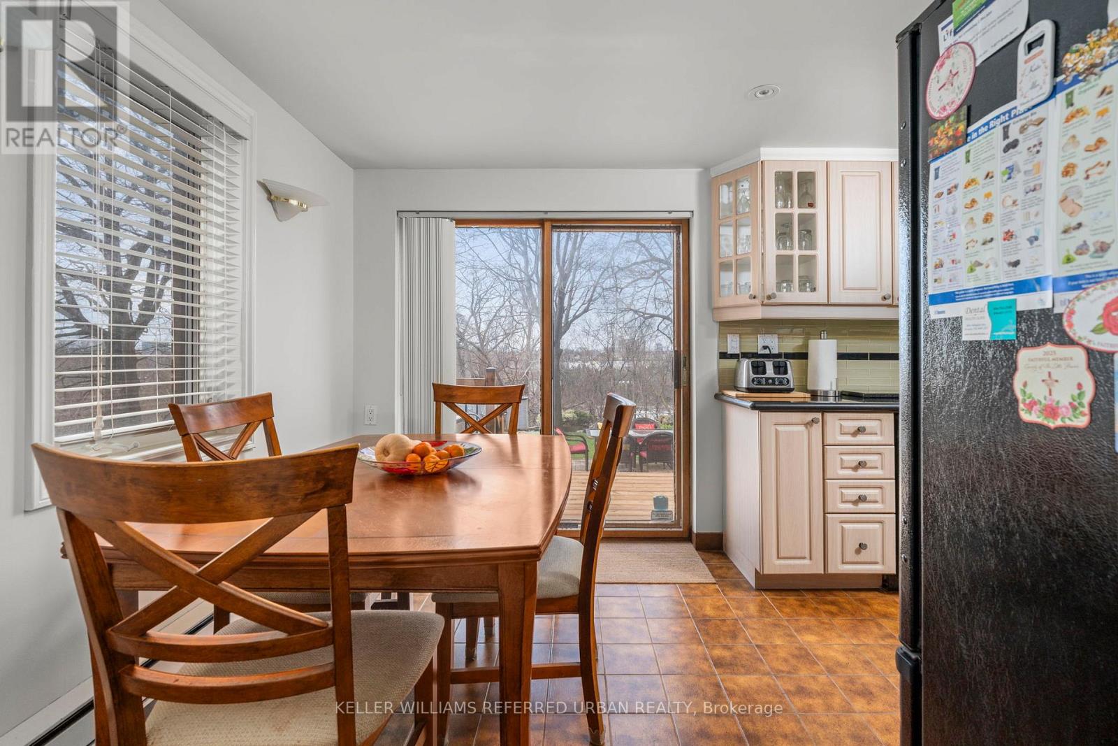 10 Landour Avenue, Toronto, Ontario  M6M 4J4 - Photo 15 - W13005332