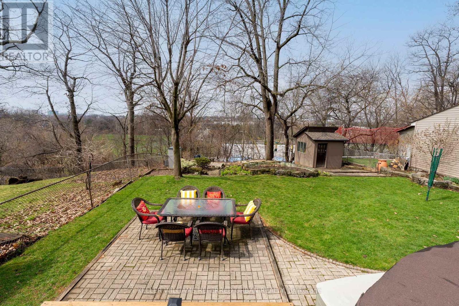 10 Landour Avenue, Toronto, Ontario  M6M 4J4 - Photo 38 - W13005332