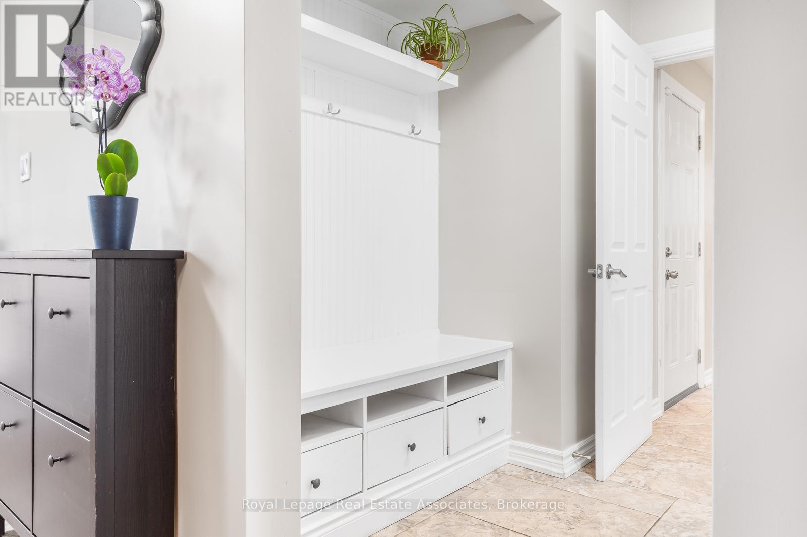 176 Daphne Avenue, Mississauga, Ontario  L5A 1M6 - Photo 10 - W13005340