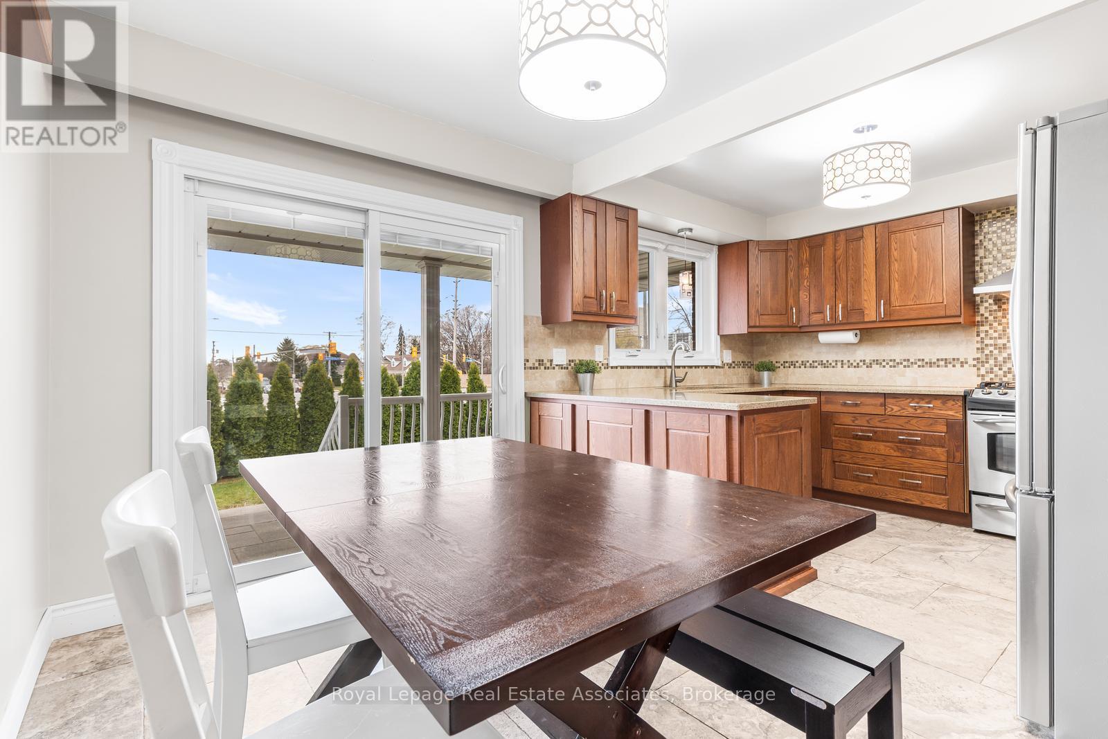 176 Daphne Avenue, Mississauga, Ontario  L5A 1M6 - Photo 21 - W13005340