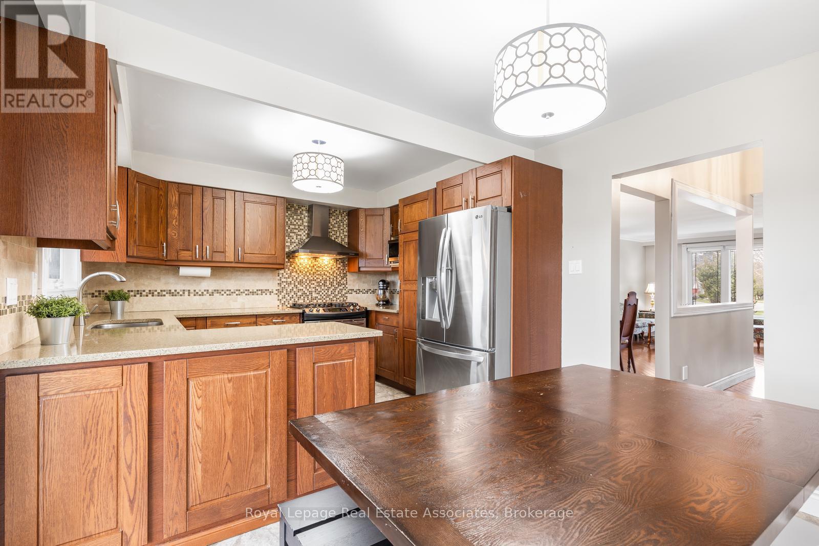 176 Daphne Avenue, Mississauga, Ontario  L5A 1M6 - Photo 24 - W13005340