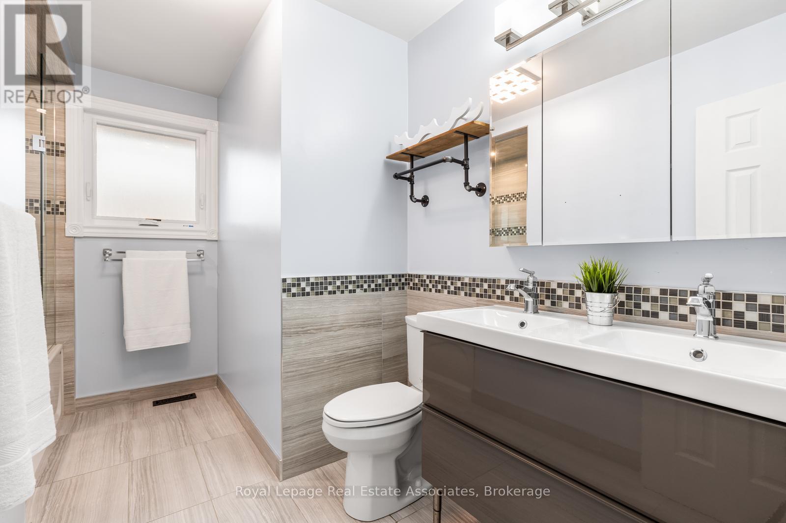 176 Daphne Avenue, Mississauga, Ontario  L5A 1M6 - Photo 34 - W13005340