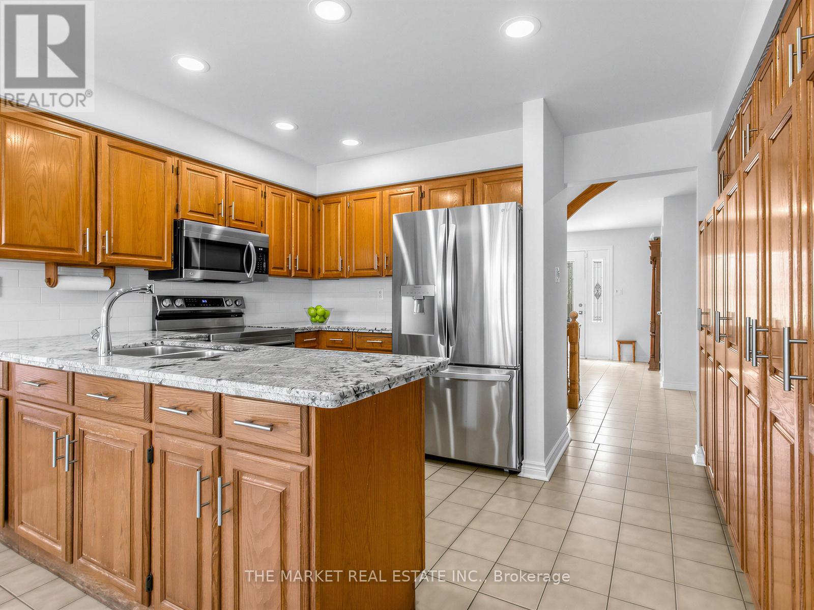 3840 Promontory Crescent S, Mississauga, Ontario  L5L 3M2 - Photo 18 - W13005394