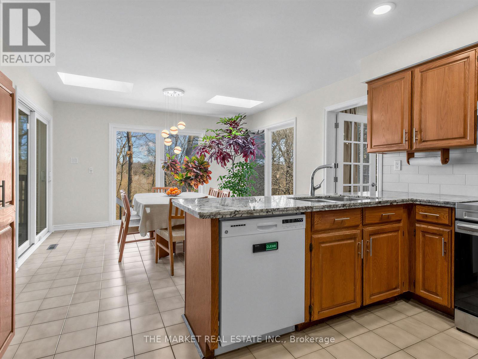 3840 Promontory Crescent S, Mississauga, Ontario  L5L 3M2 - Photo 20 - W13005394