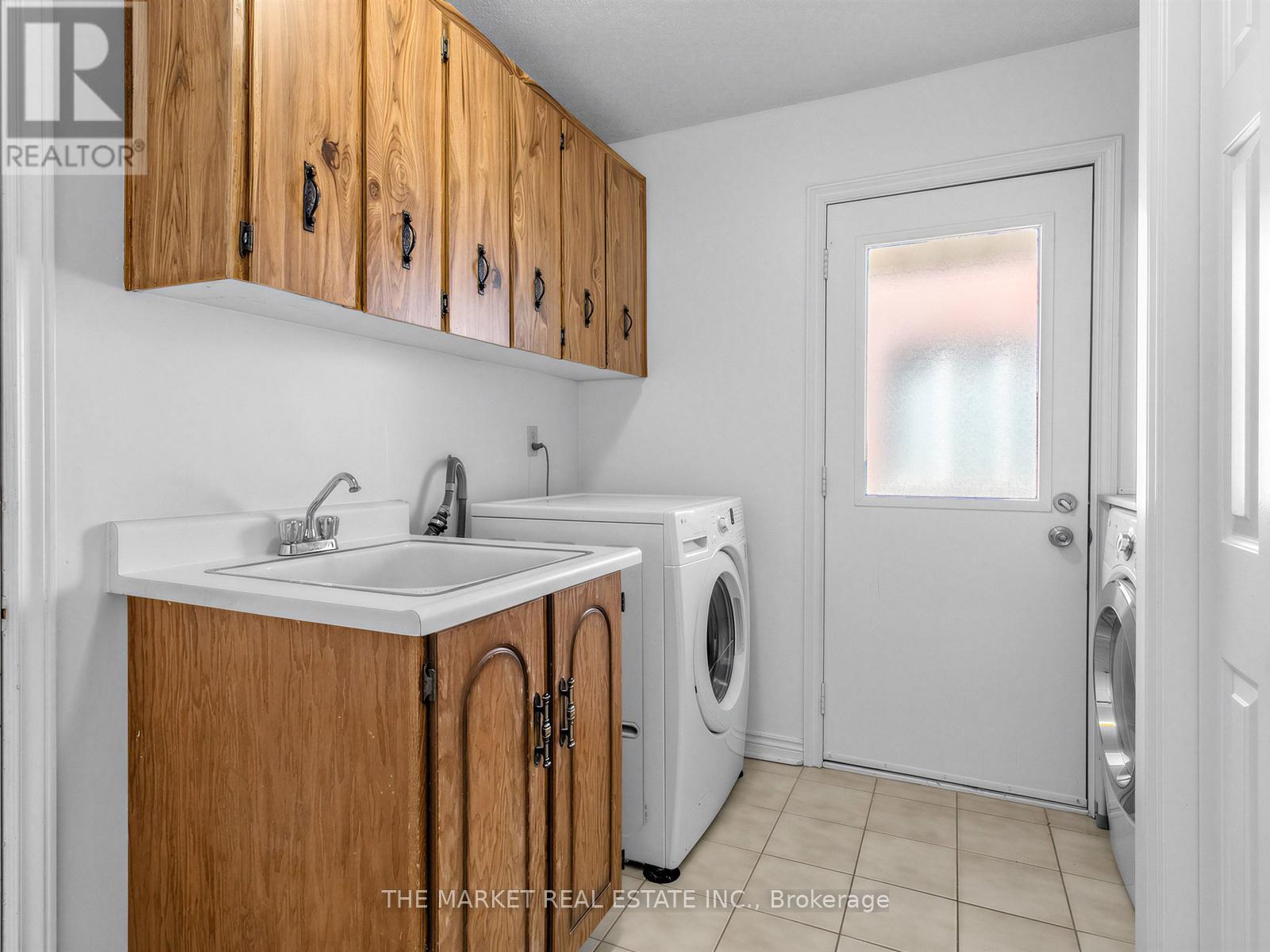 3840 Promontory Crescent S, Mississauga, Ontario  L5L 3M2 - Photo 39 - W13005394