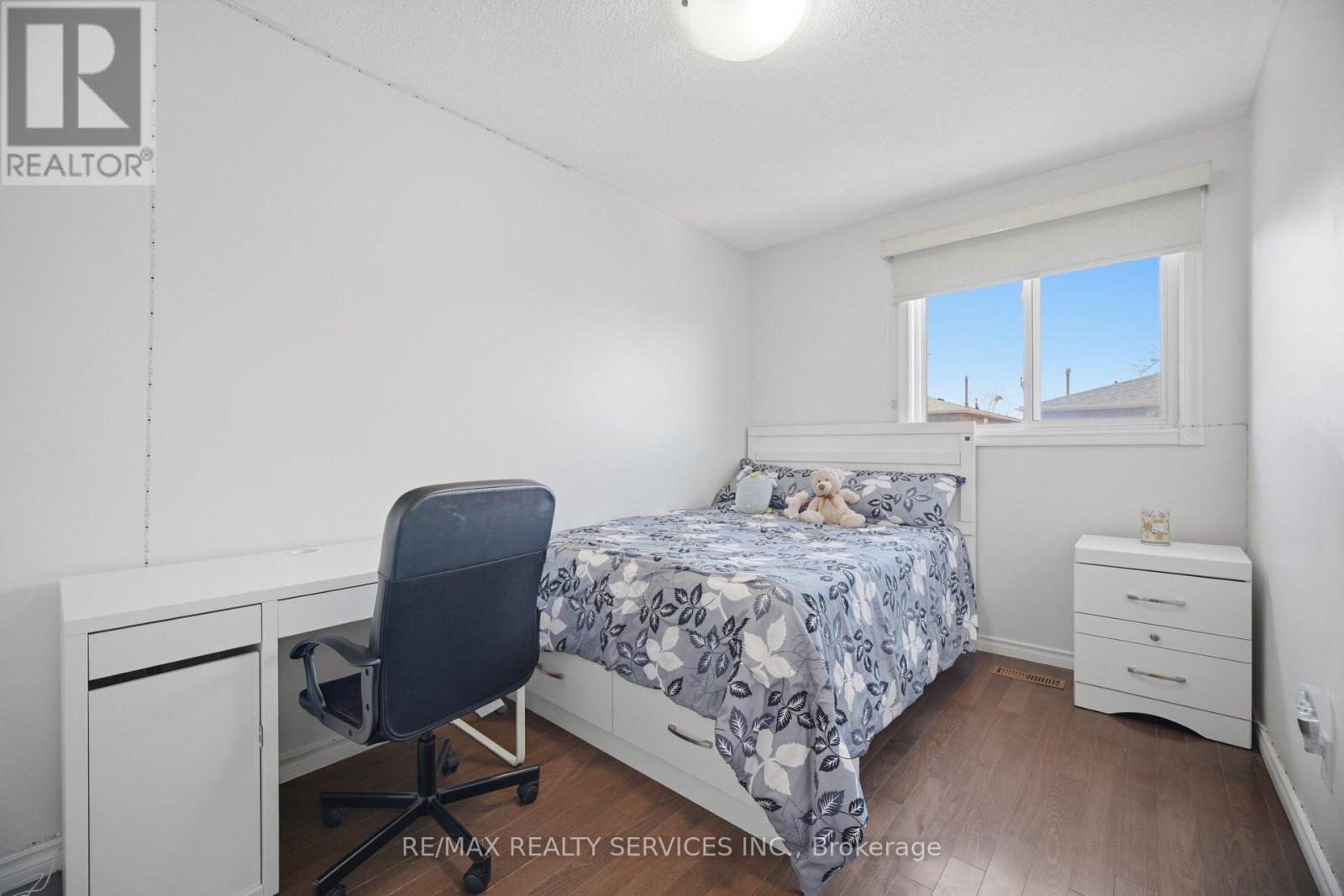 16 Langholm Court, Brampton, Ontario  L6Z 2Y1 - Photo 23 - W13005034