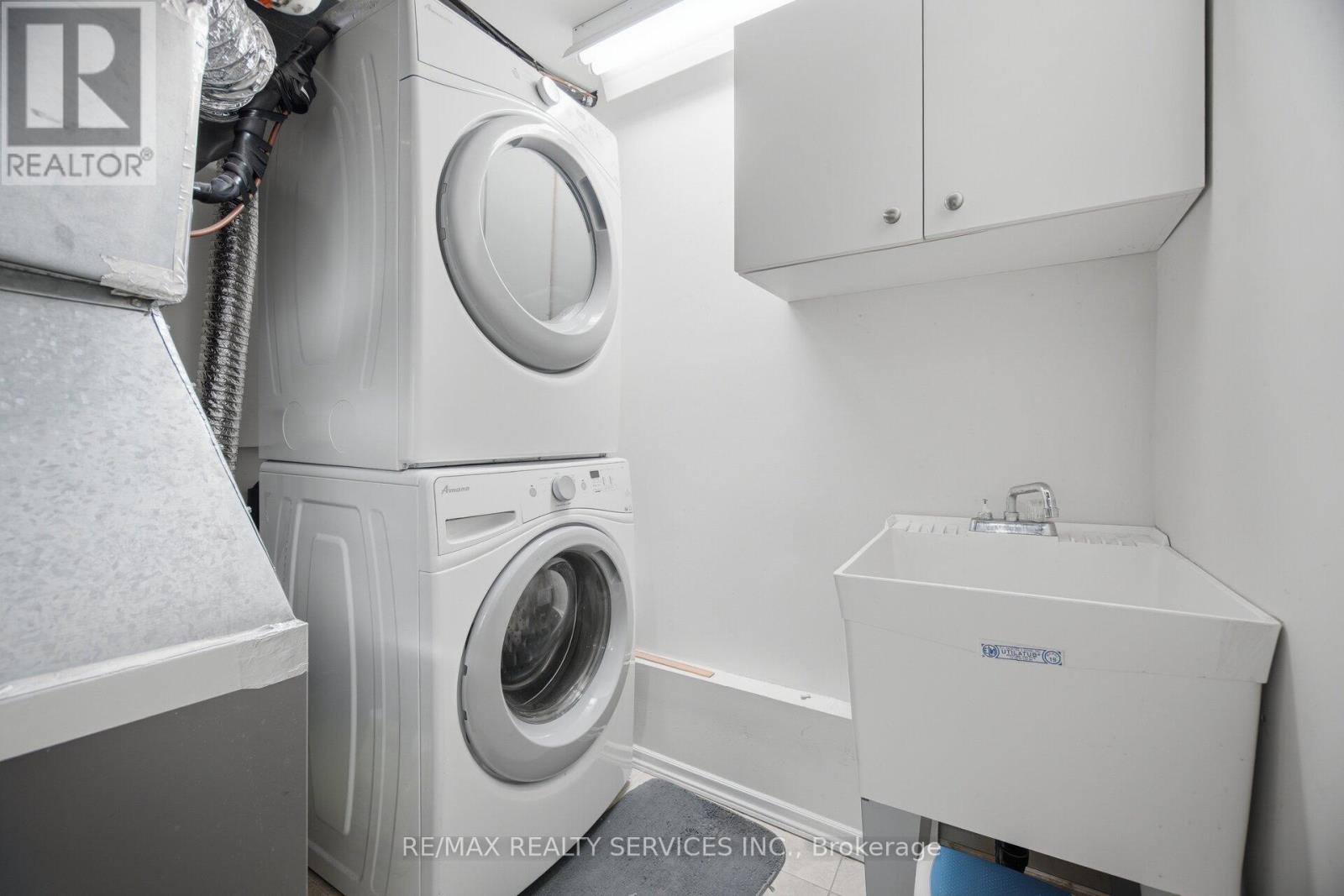 16 Langholm Court, Brampton, Ontario  L6Z 2Y1 - Photo 43 - W13005034