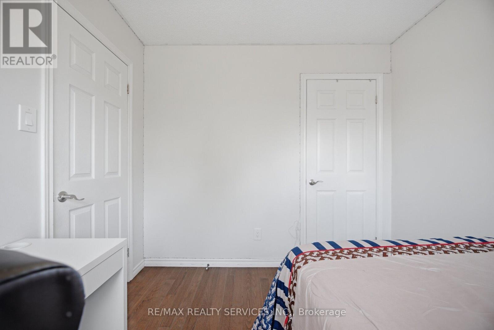 16 Langholm Court, Brampton, Ontario  L6Z 2Y1 - Photo 27 - W13005034