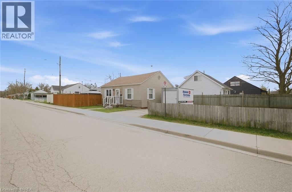 59 Lida Street, Brantford, Ontario  N3S 2R7 - Photo 5 - 40820854