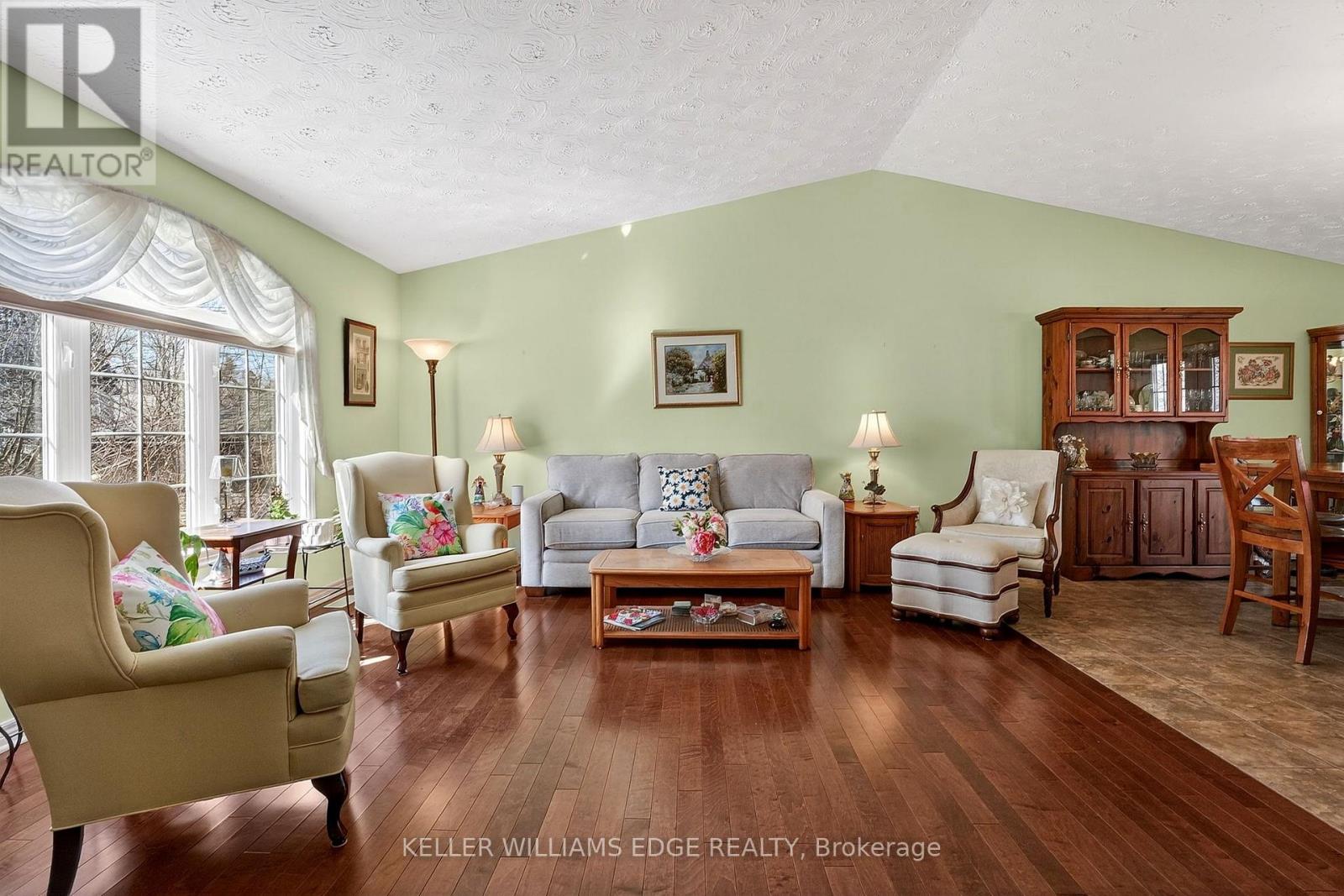 3276 Jewell Avenue, Fort Erie, Ontario  L0S 1N0 - Photo 6 - X13005238