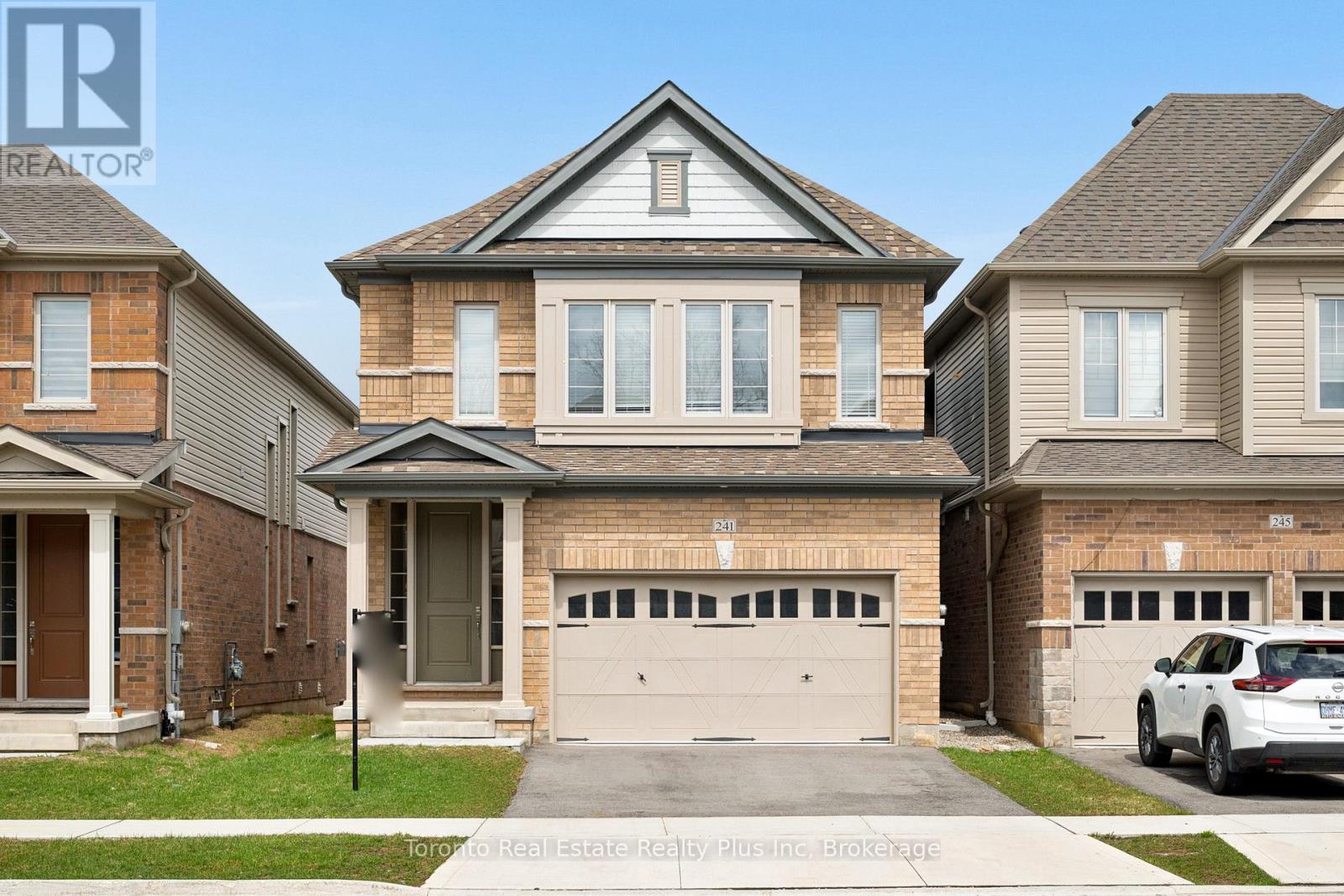 241 Broadacre Drive, Kitchener, Ontario  N2R 0S6 - Photo 2 - X13005378