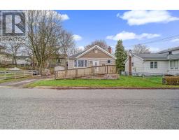 116 SOUTH STREET S, West Lincoln, Ontario