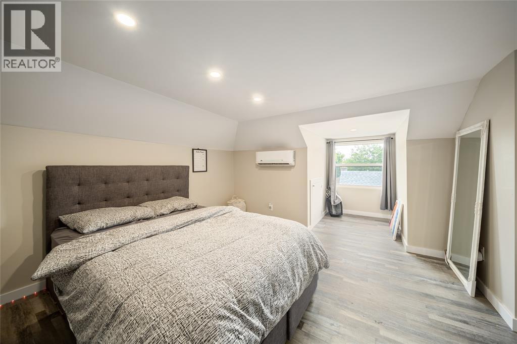 116 Cameron Street, Sarnia, Ontario  N7T 4A8 - Photo 14 - 26008092