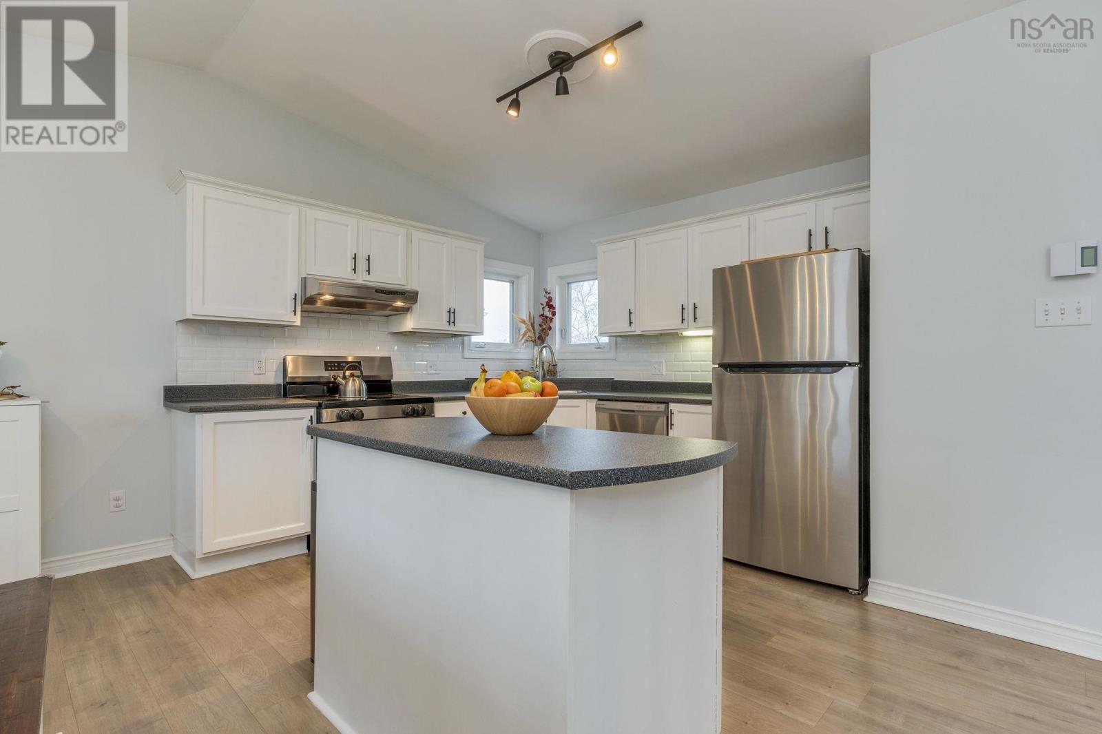 82 Governors Lake Drive, Timberlea, Nova Scotia  B3T 1A5 - Photo 8 - 202607535