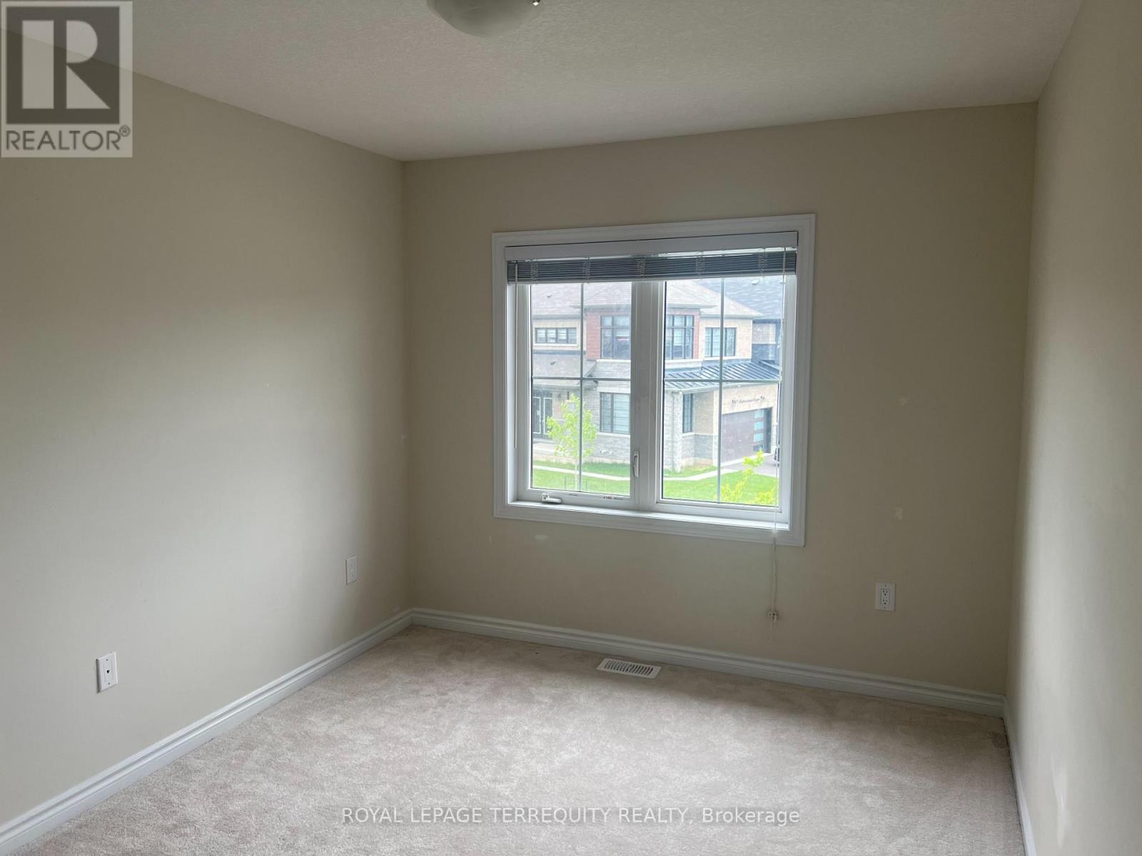 169 Vanilla Trail, Thorold, Ontario  L2V 0L2 - Photo 12 - X13000570