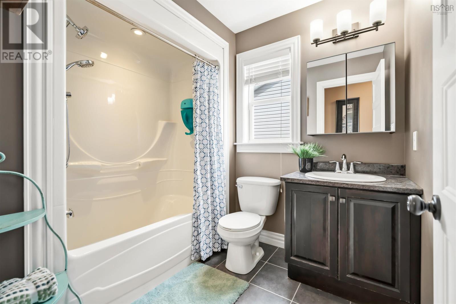 50 Wakefield Court, Sunset Ridge, Middle Sackville, Nova Scotia  B4E 0H6 - Photo 37 - 202607572