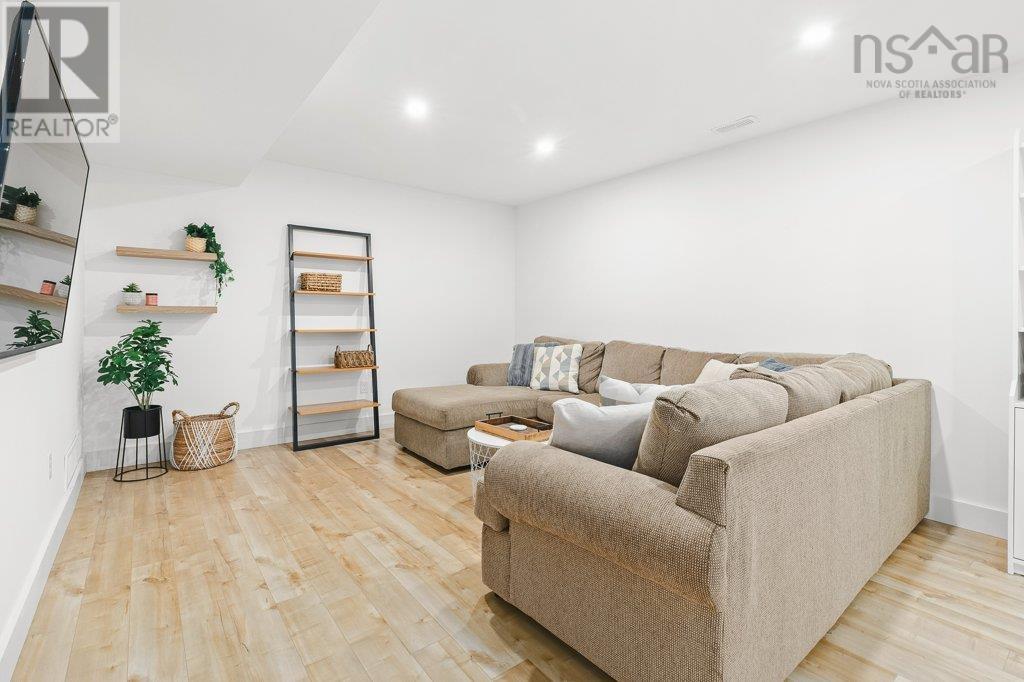 35 Falcourt Run, Upper Tantallon, Nova Scotia  B3Z 0G1 - Photo 32 - 202607580