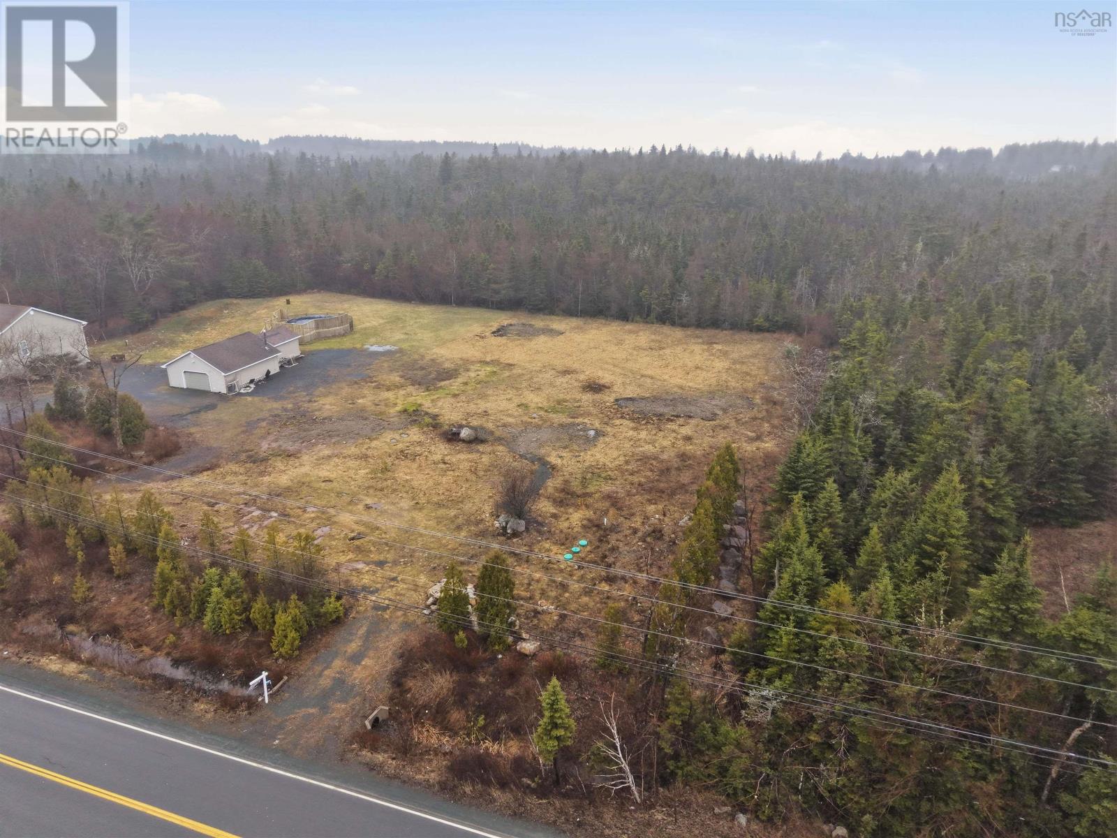 3143 St. Margaret's Bay, Timberlea, Nova Scotia  B3T 1K3 - Photo 2 - 202607581