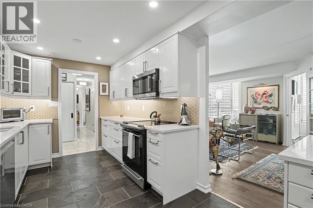 2121 Lakeshore Road Unit# 405, Burlington, Ontario  L7R 1C9 - Photo 16 - 40819865